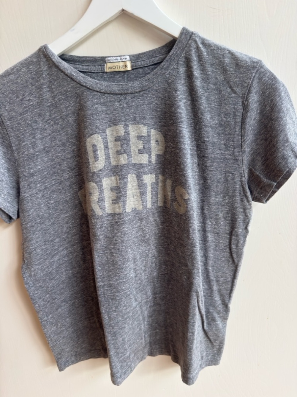 MOTHER Grey Short-Sleeve 'DEEP BREATH' Graphic Tee